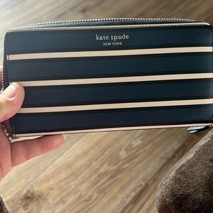 kate Spade ♠️ Wallet Blue white standard wallet like new